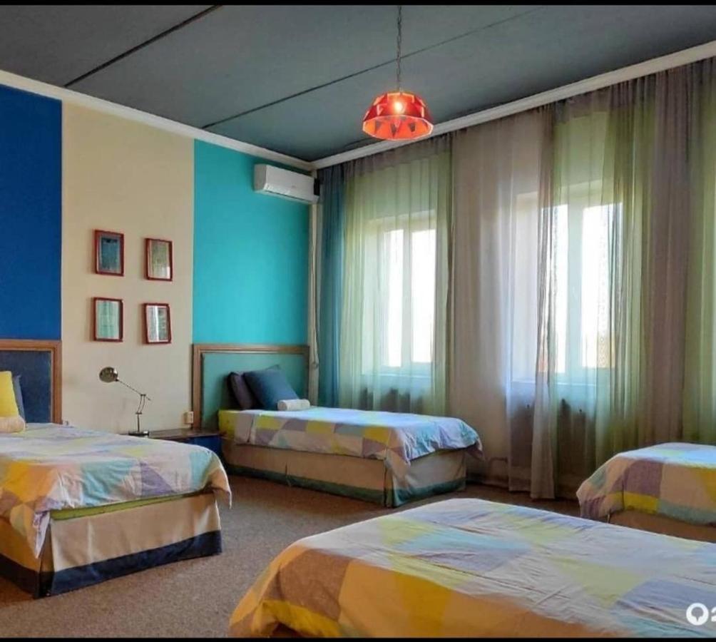 Hotel Strelets à Bichkek Extérieur photo