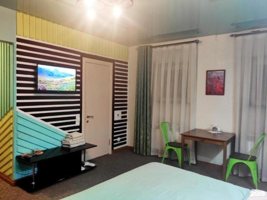 Hotel Strelets à Bichkek Extérieur photo